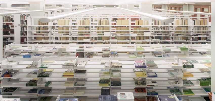 Compact Library Storage with Modern Library Shelving