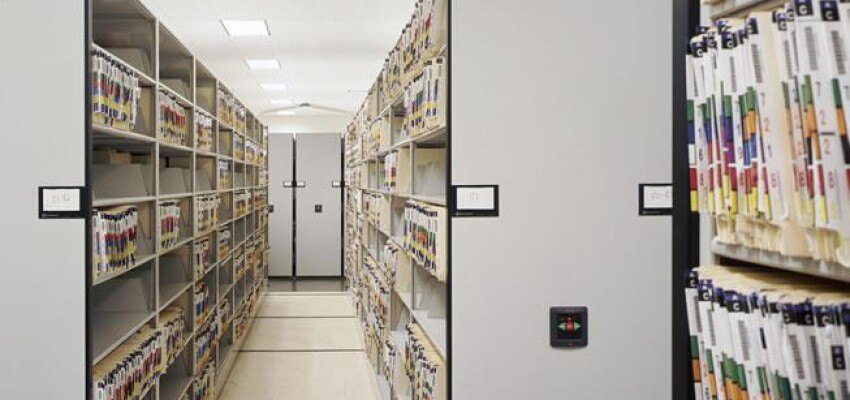 powered mobile shelving 4