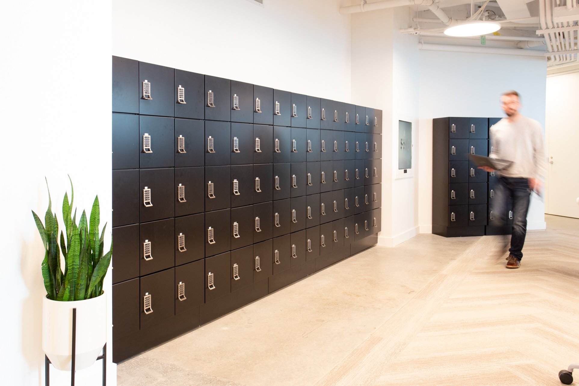 Day Use Modern Office Lockers