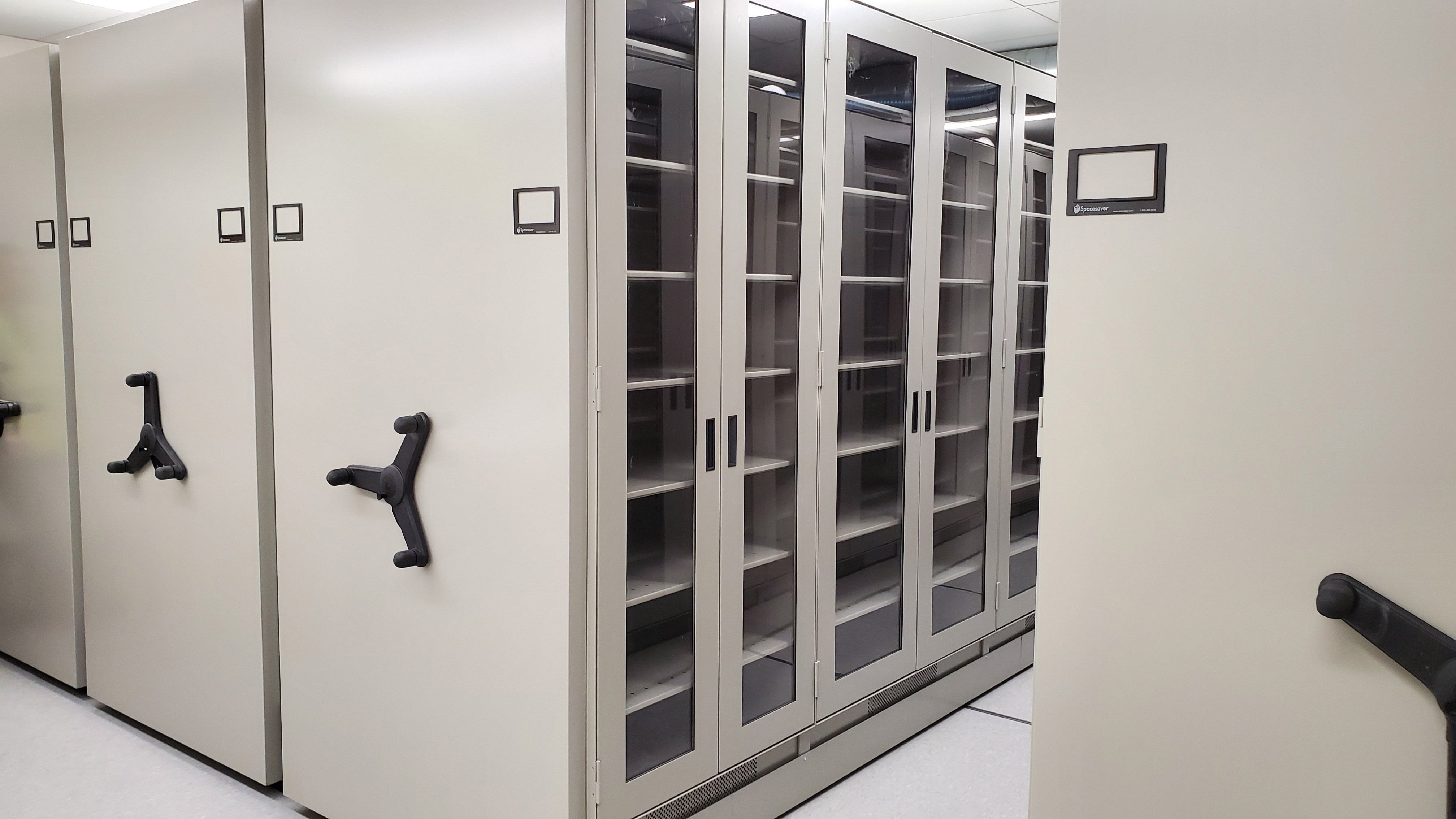 Ventilated Cabinets R&D Lab