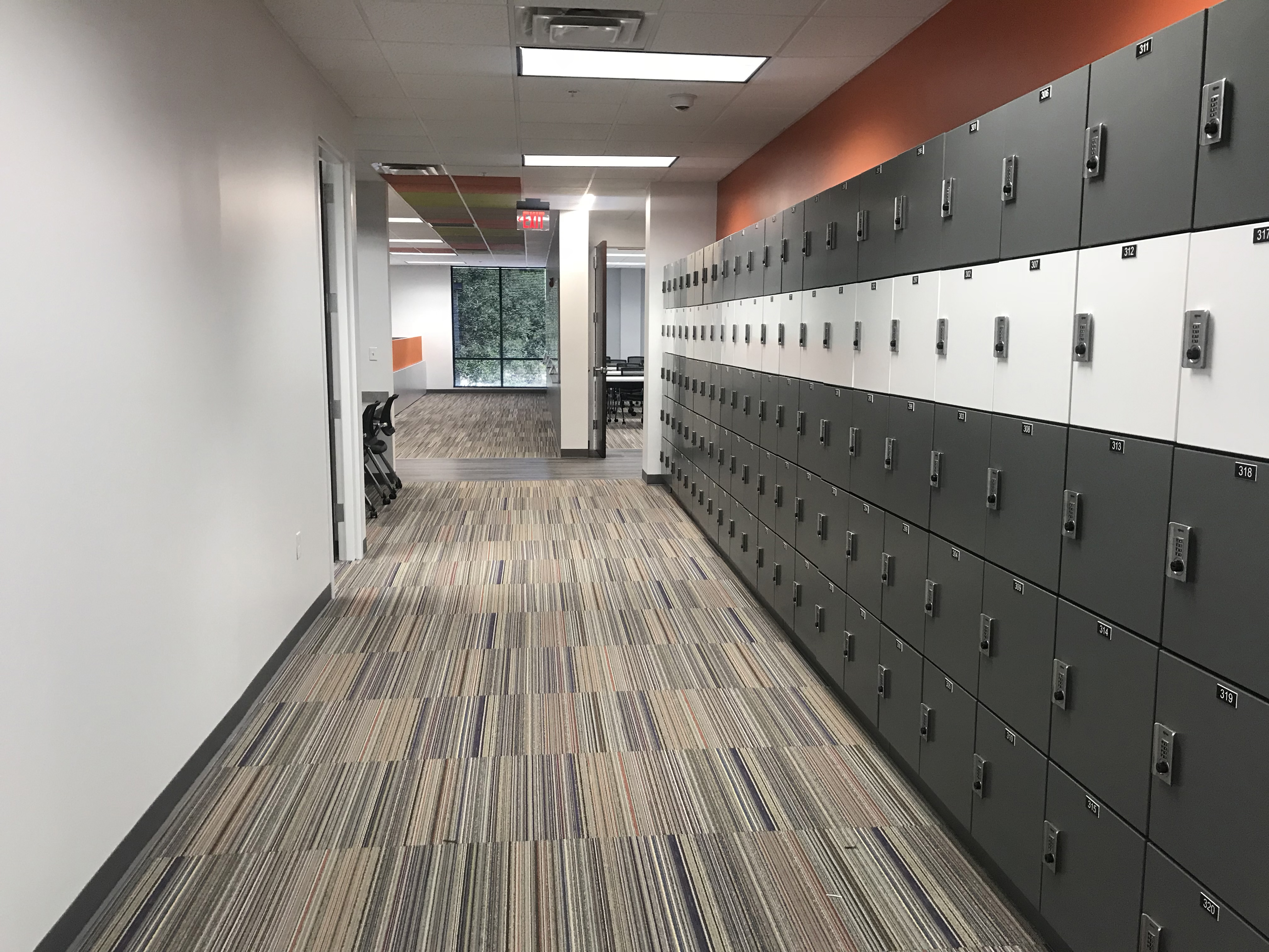 Office Lockers Secure Personal Belongings Spacesaver