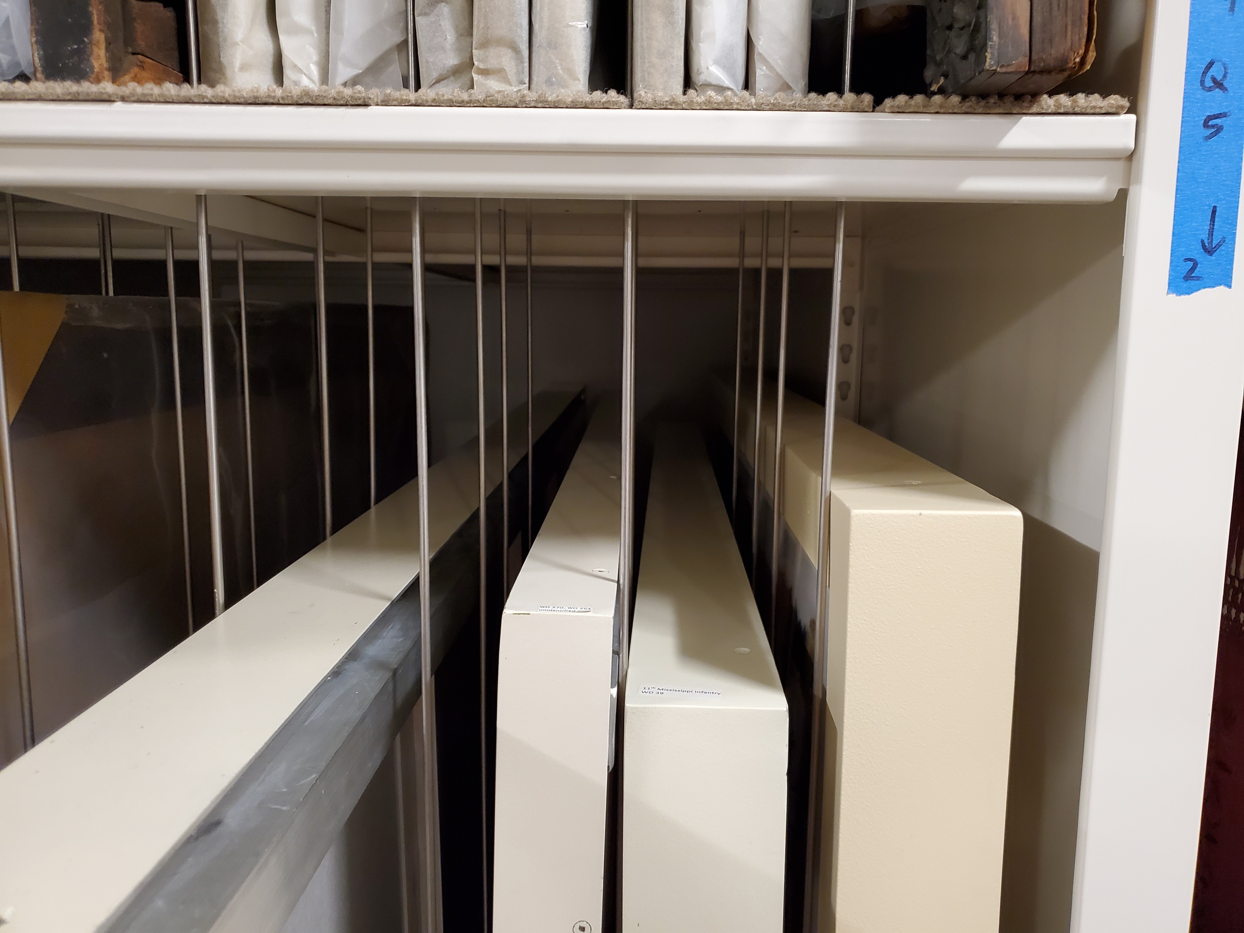 Metal Rod Dividers for Art Storage