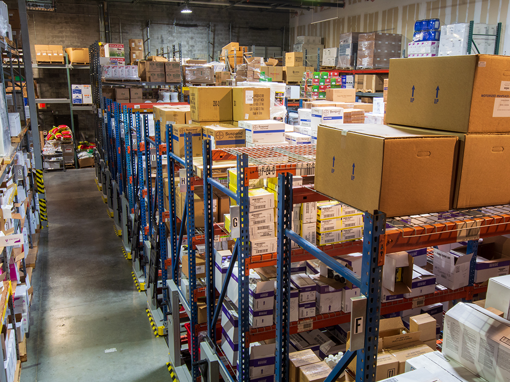 Movable Pallet Racking on Rails - Commercial Supply Storage