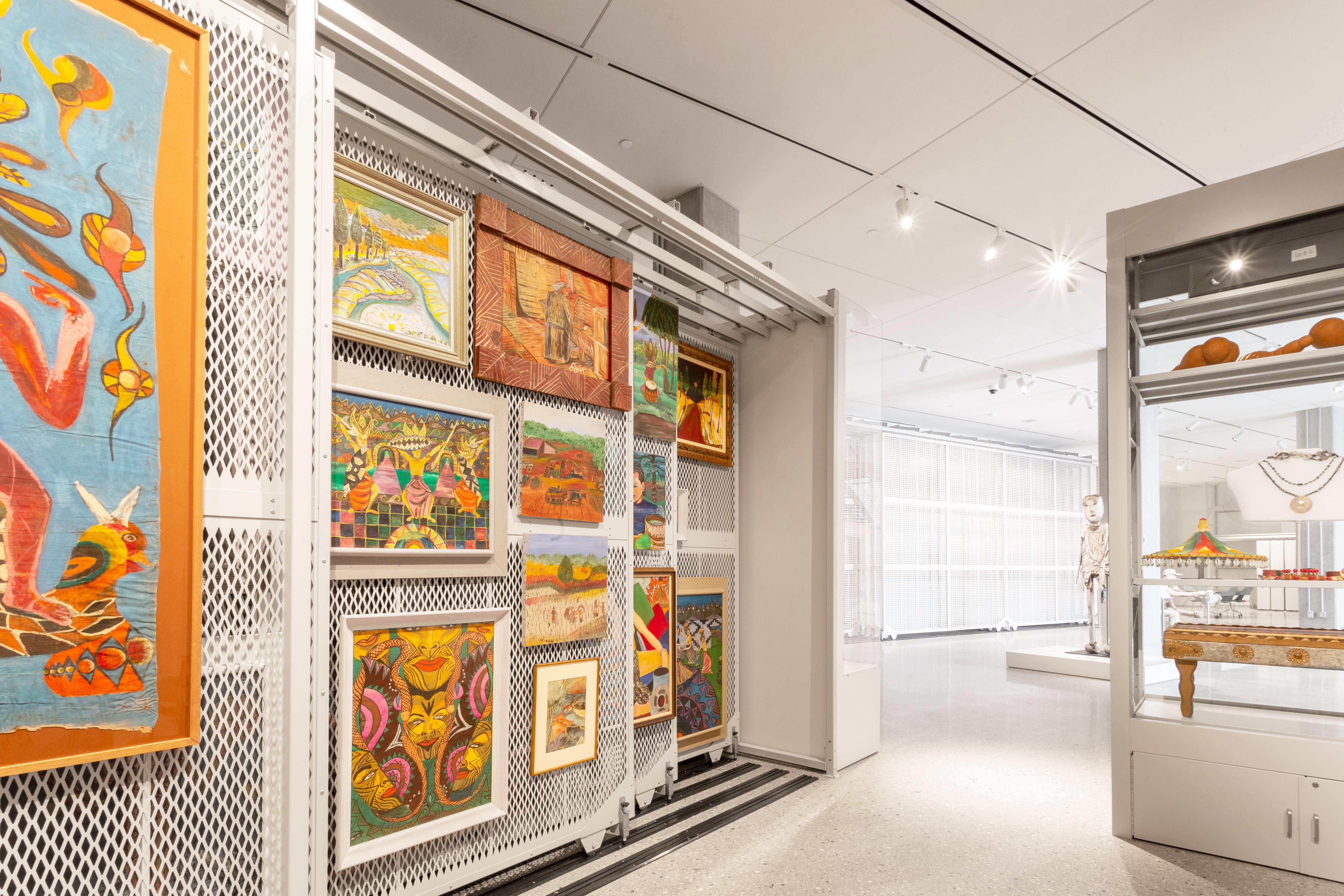 Create an Environment with Movable Art Racks