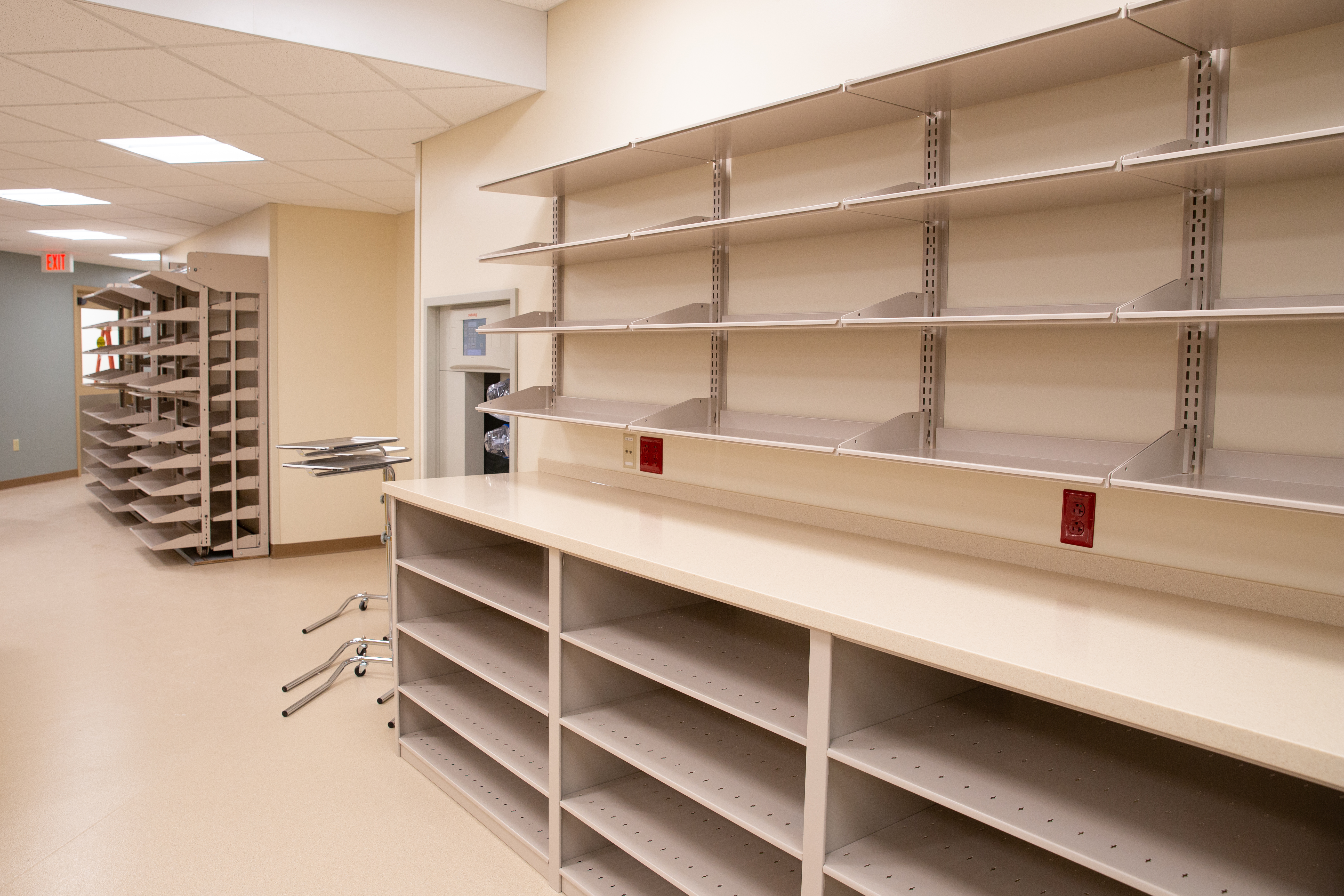 Cantilever Pharmacy Shelving