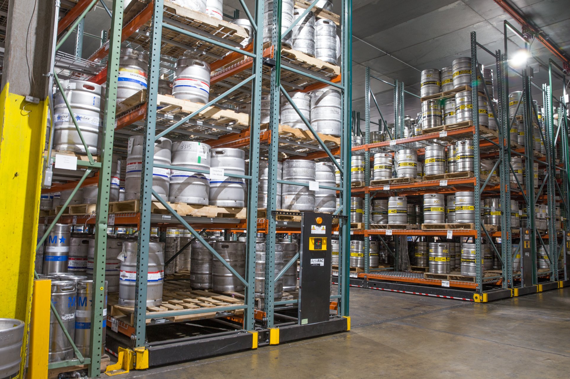 Warehouse Mobile Storage Solutions Keg 4-tier Spacesaver