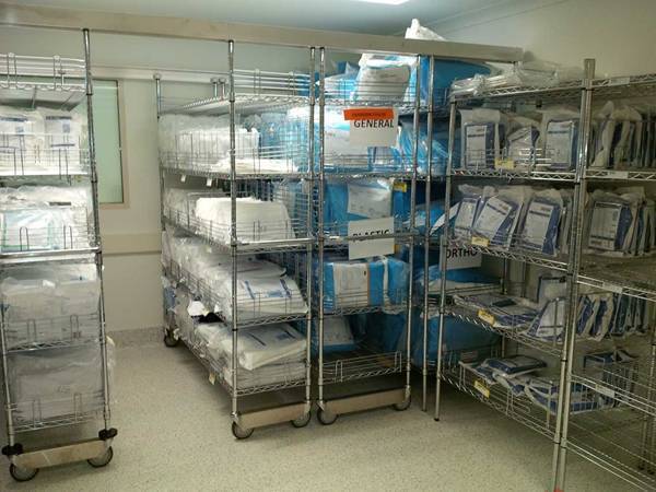 hospital-wire-carts